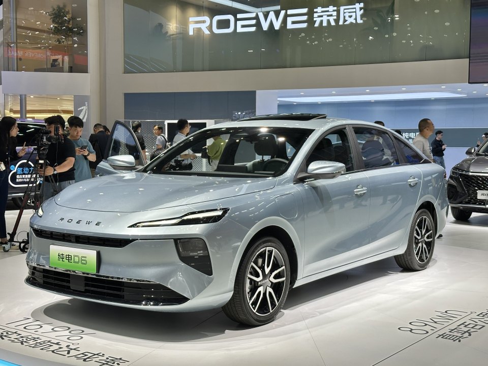 荣威D6
